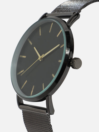 Round Black Analogue Watch