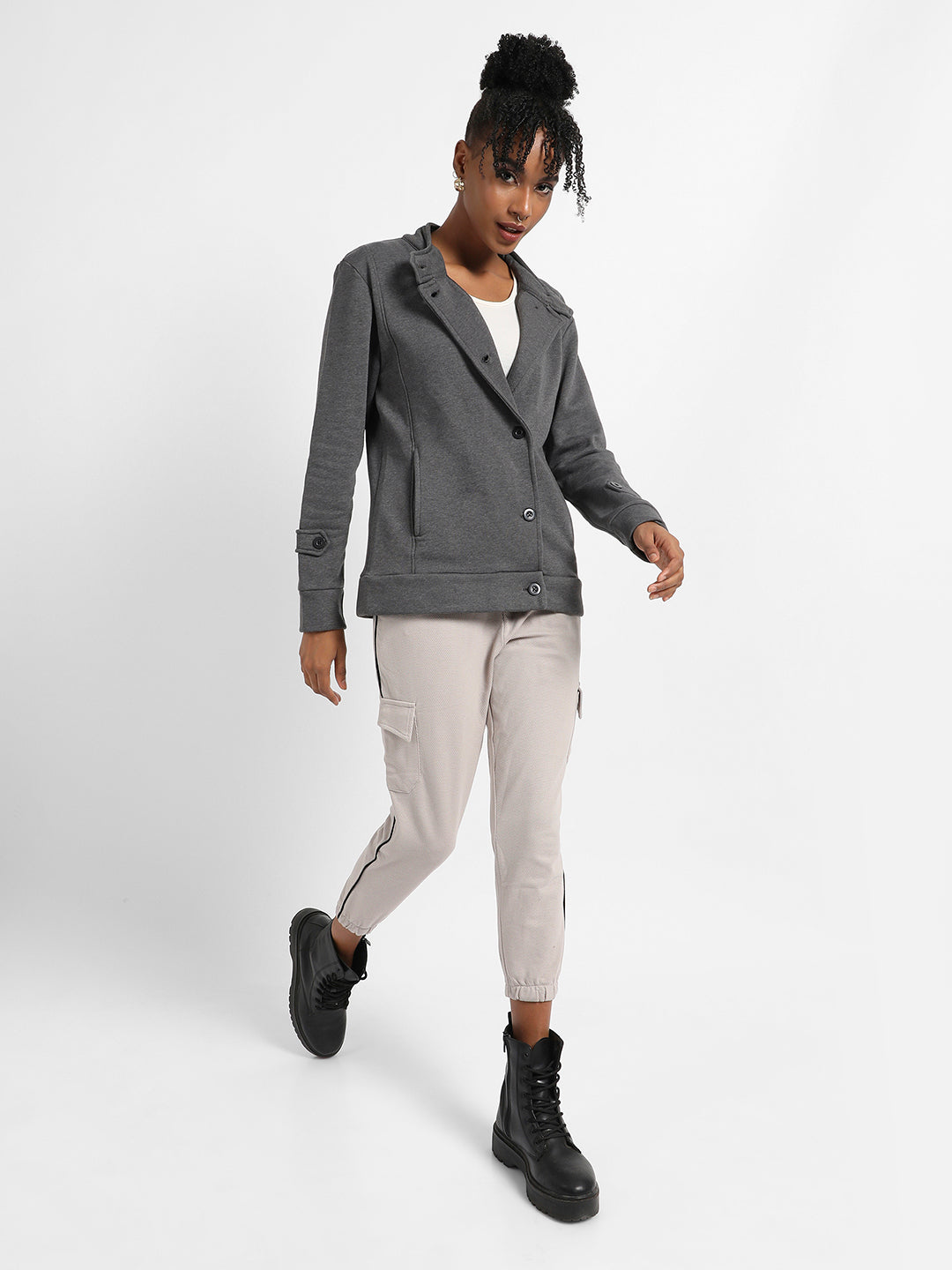 Single-Breasted Jacket With Angled Open Pockets
