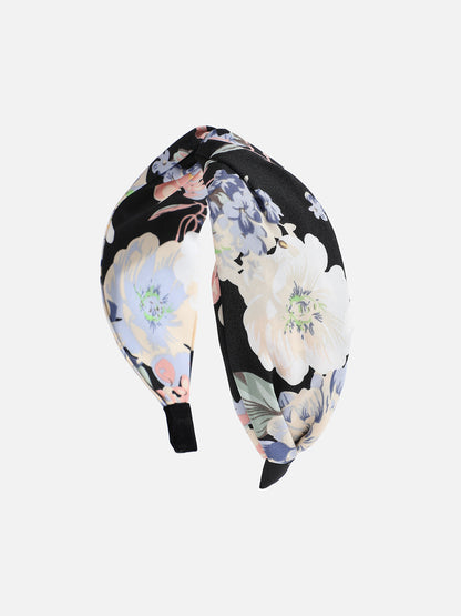 Wrapped In Style: The Chic Fabric Hairband
