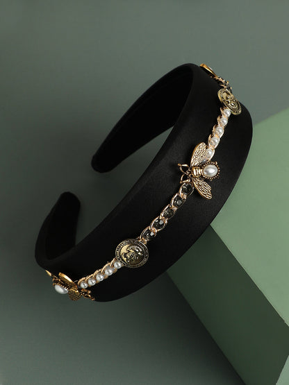 Fashionably Adorned: The Embellished Hairband Statement