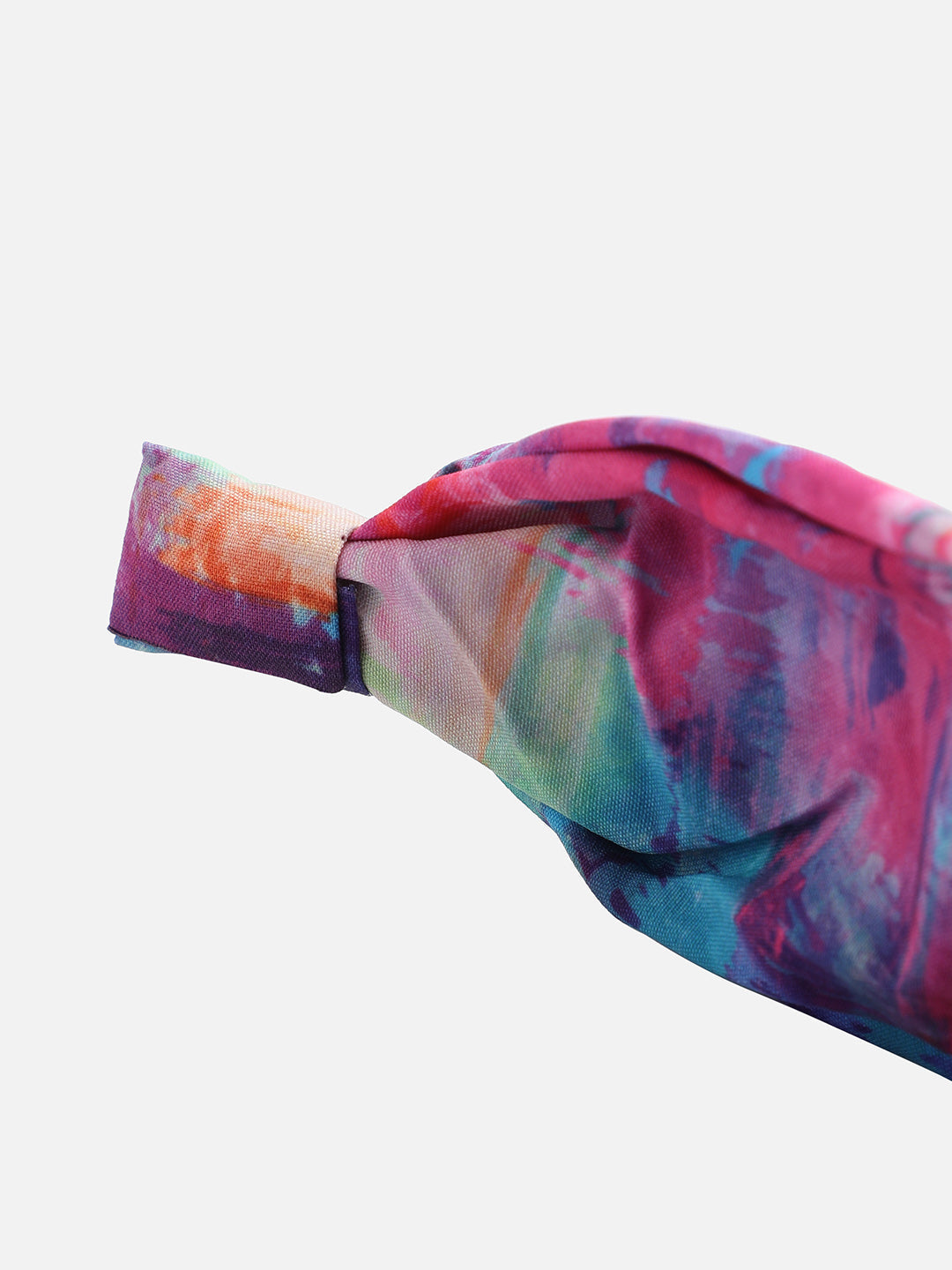 Effortless Elegance: Embracing The Fabric Hairband Trend