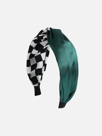 Fashionably Fabric: Adorning Your Tresses with a Hairband