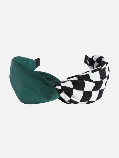Fashionably Fabric: Adorning Your Tresses with a Hairband