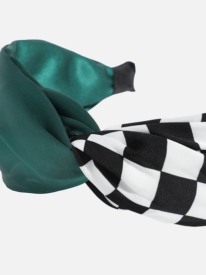 Fashionably Fabric: Adorning Your Tresses with a Hairband