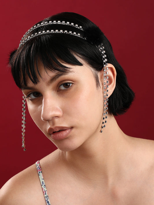 Jeweled Tresses: Enhancing Hairstyles with an Embellished Hairband