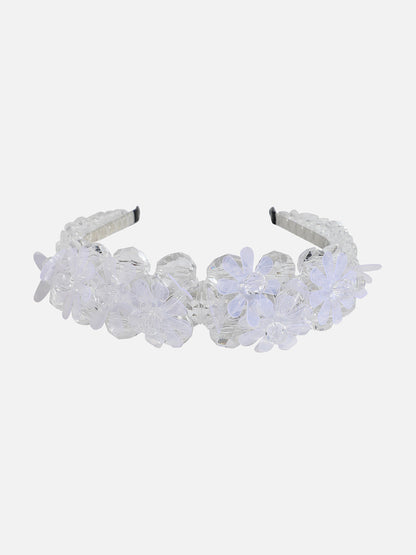 Ethereal Halo: The Mesmerizing Embellished Hairband