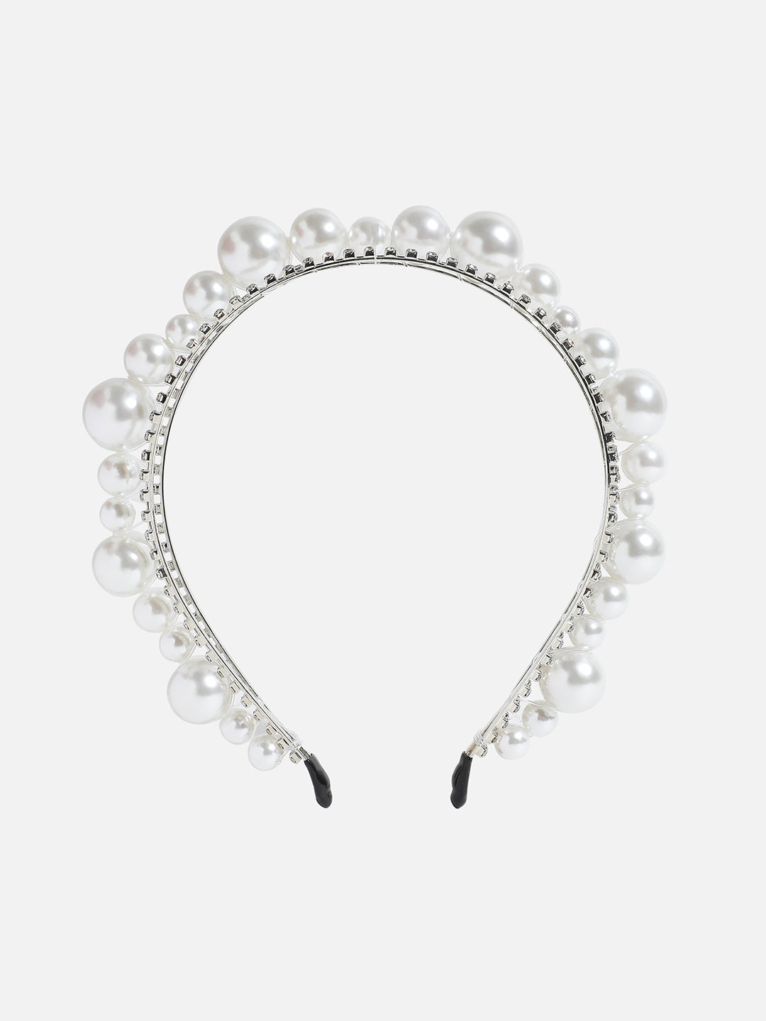 Glistening Charm: Accentuating Style with an Embellished Hairband