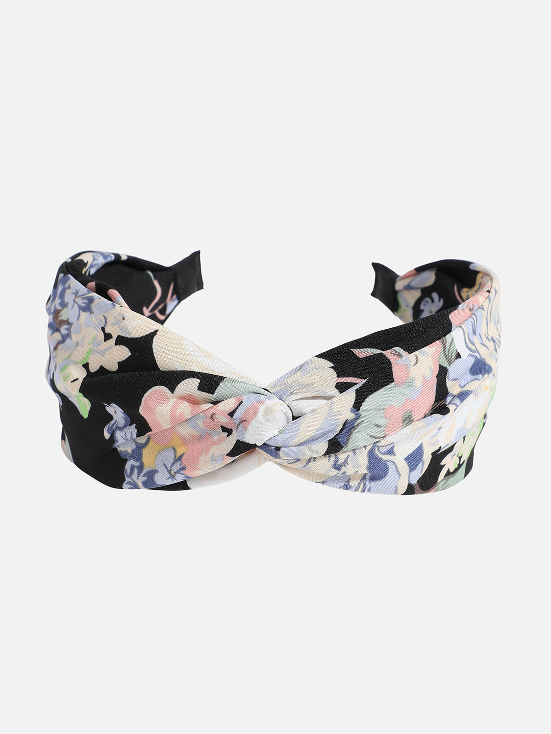 Soft and Stylish: The Fabric Hairband Statement