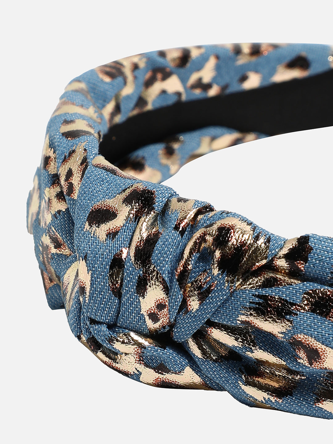 Glistening Charm: Accentuating Style with an Embellished Hairband