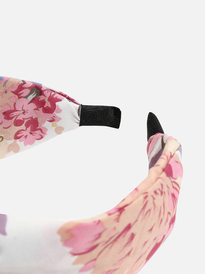 Unleash Your Hair'S Potential: The Fashionable Fabric Hairband