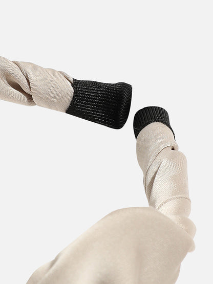 Wrapped In Comfort: The Cozy Fabric Hairband Touch