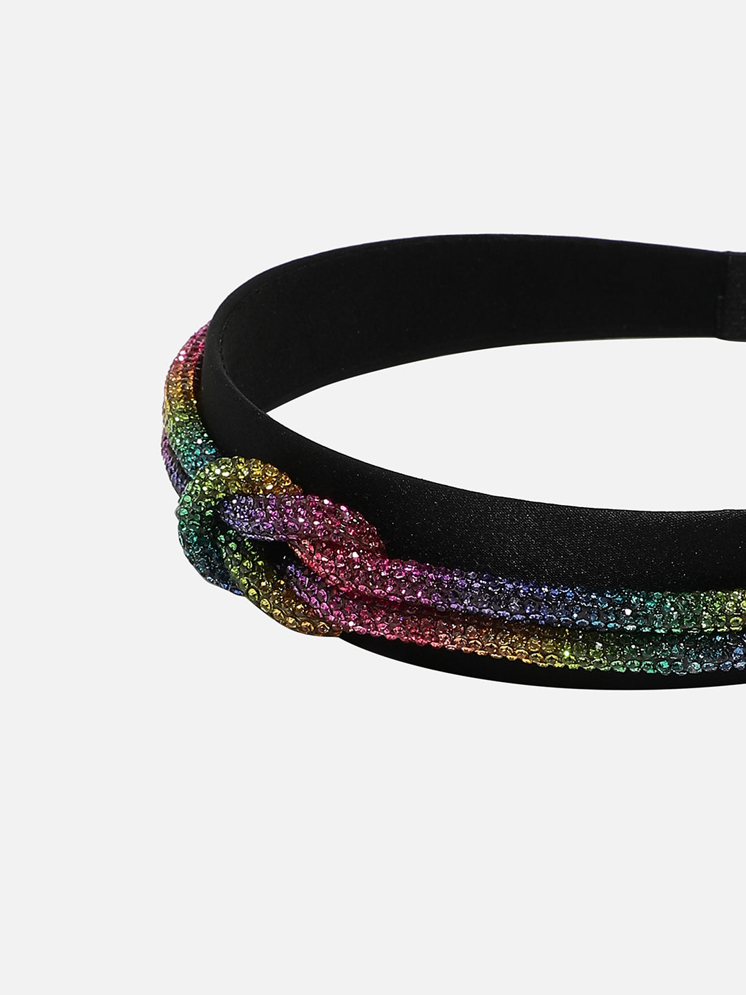 Exquisite Adornment: Embracing Style with an Embellished Hairband