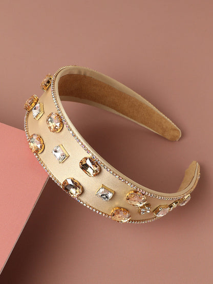 Jeweled Elegance: Crown Your Look with an Embellished Hairband