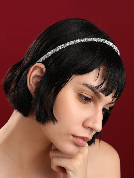 Crowning Glory: The Embellished Hairband Exquisite