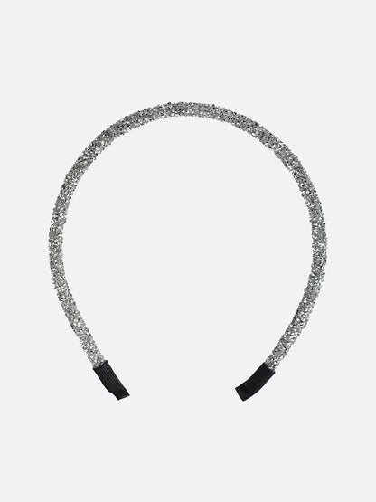Crowning Glory: The Embellished Hairband Exquisite