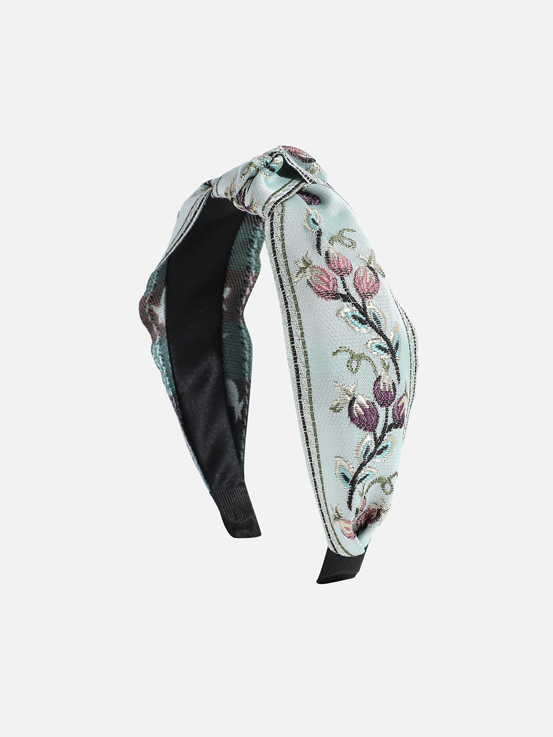 The Fabric Flair: A Stylish Twist to Your Hairstyle