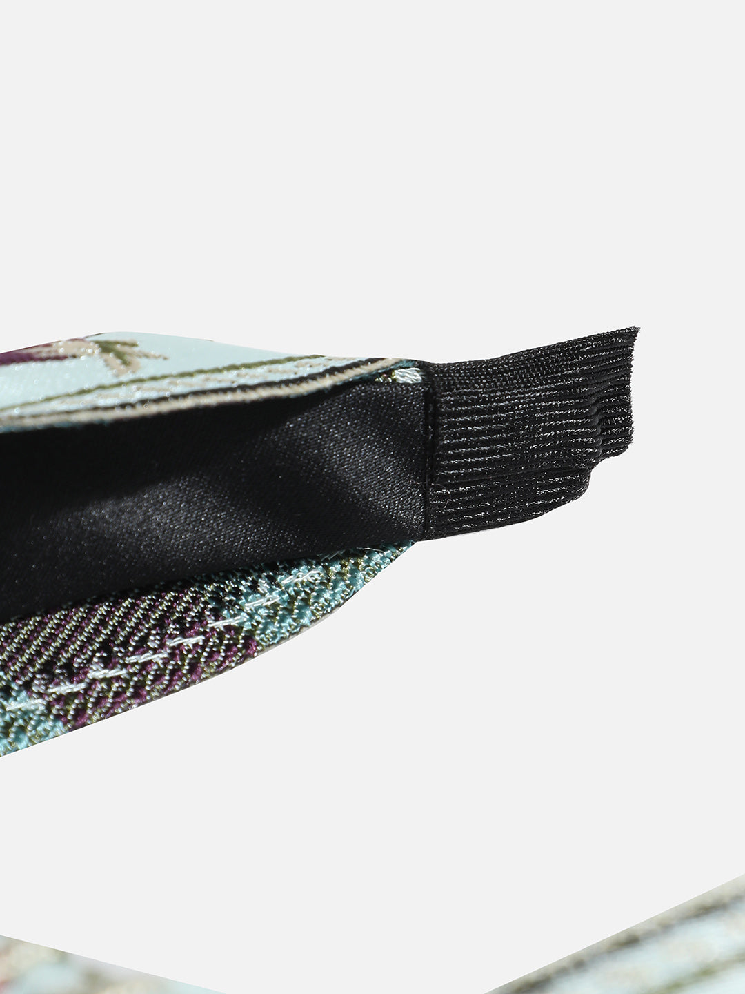 The Fabric Flair: A Stylish Twist to Your Hairstyle