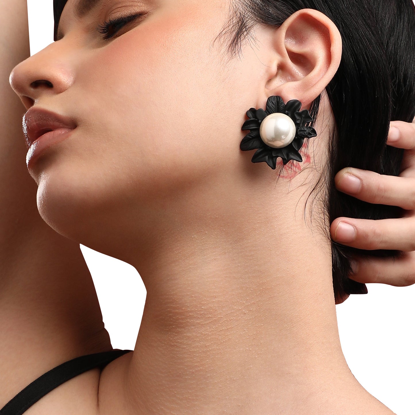 NA Studs Earrings
