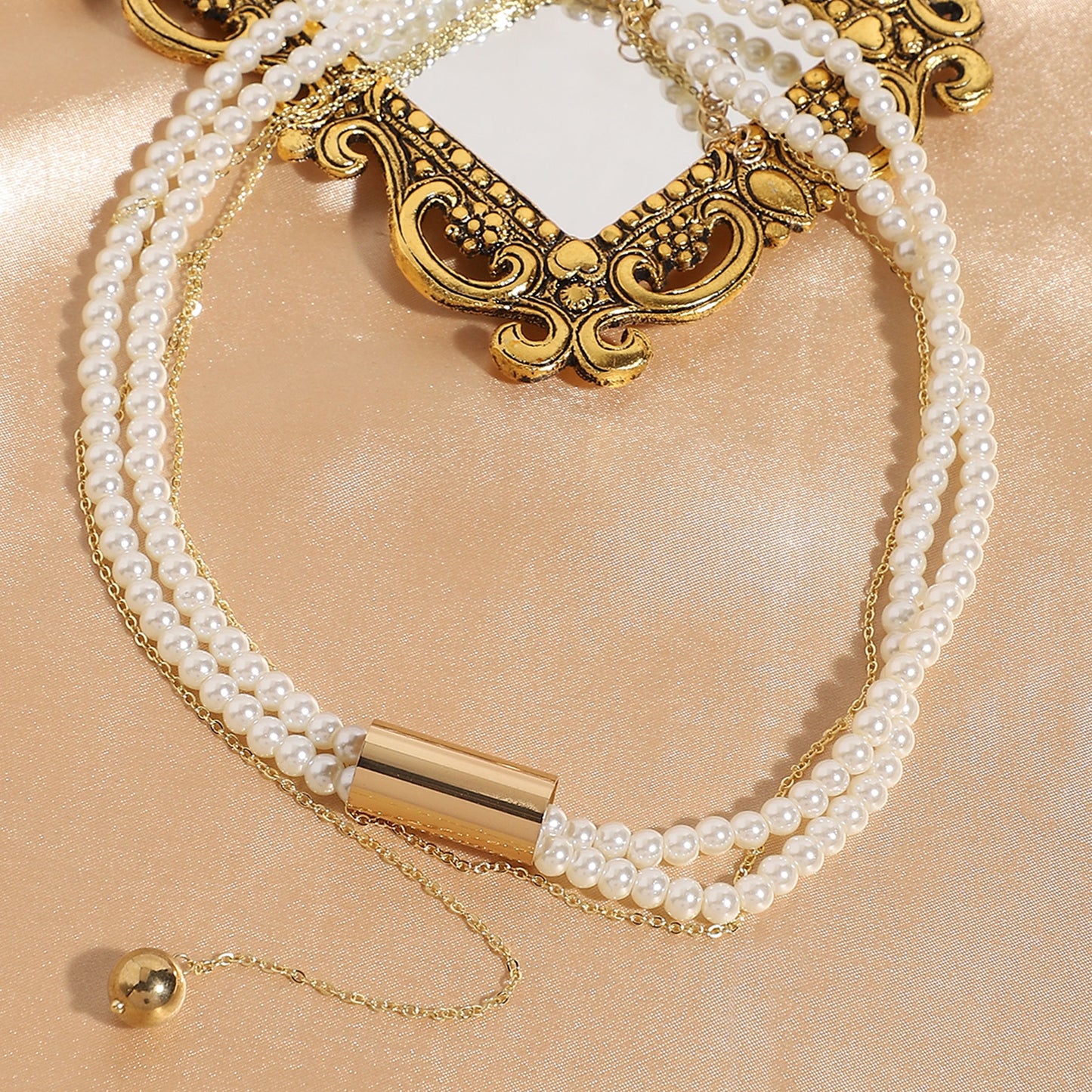 Gold-Plated Short Necklace Necklace