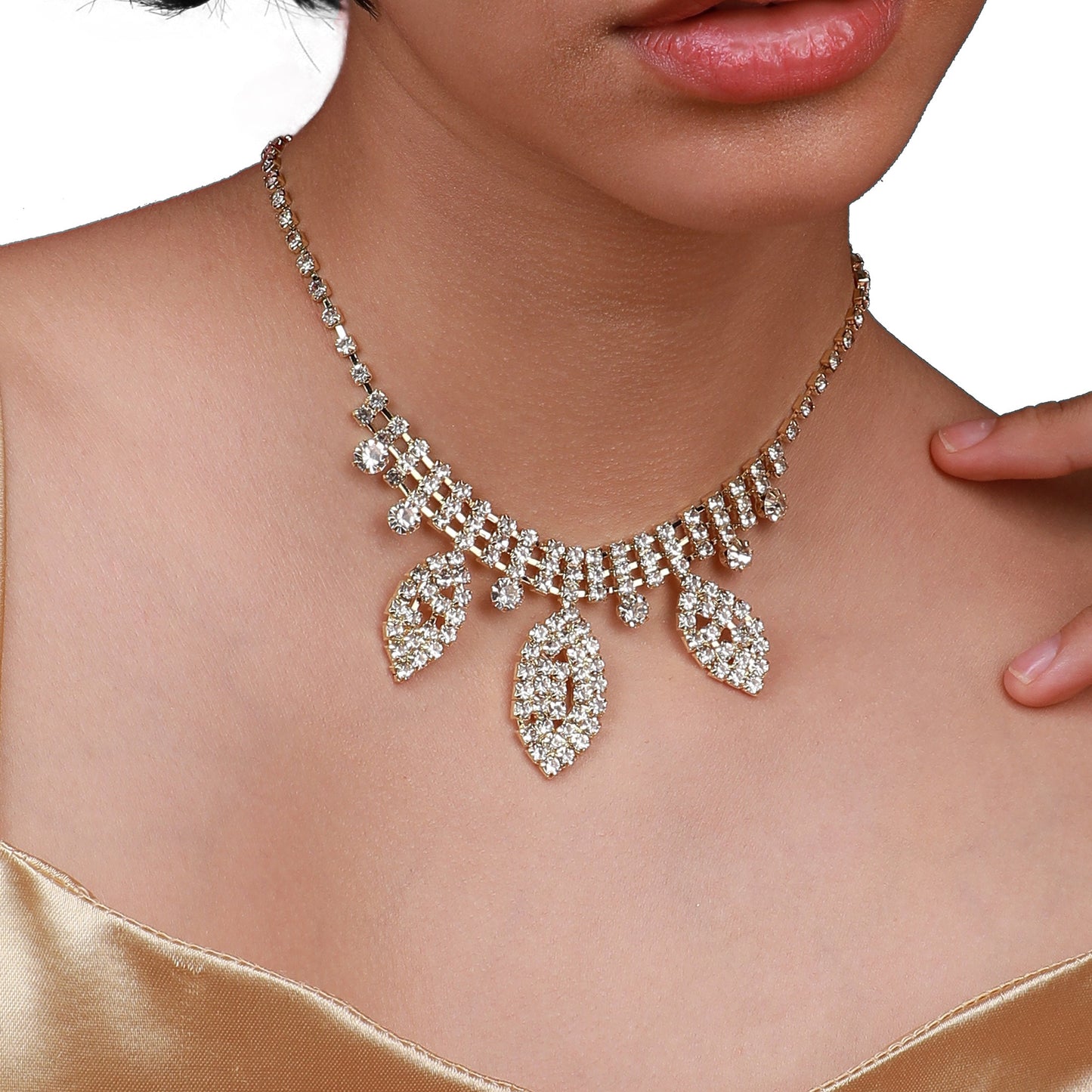 Gold-Plated Short Necklace Necklace