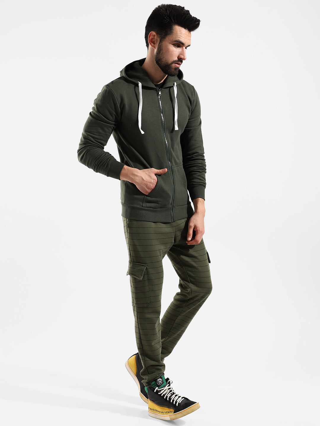 Cotton Solid Regular Fit Tracksuit For Casual Wear