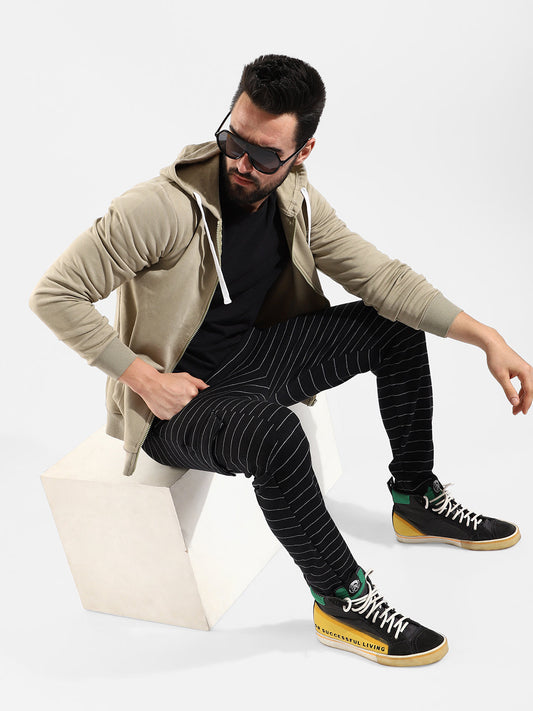 Cotton Solid Regular Fit Tracksuit For Casual Wear