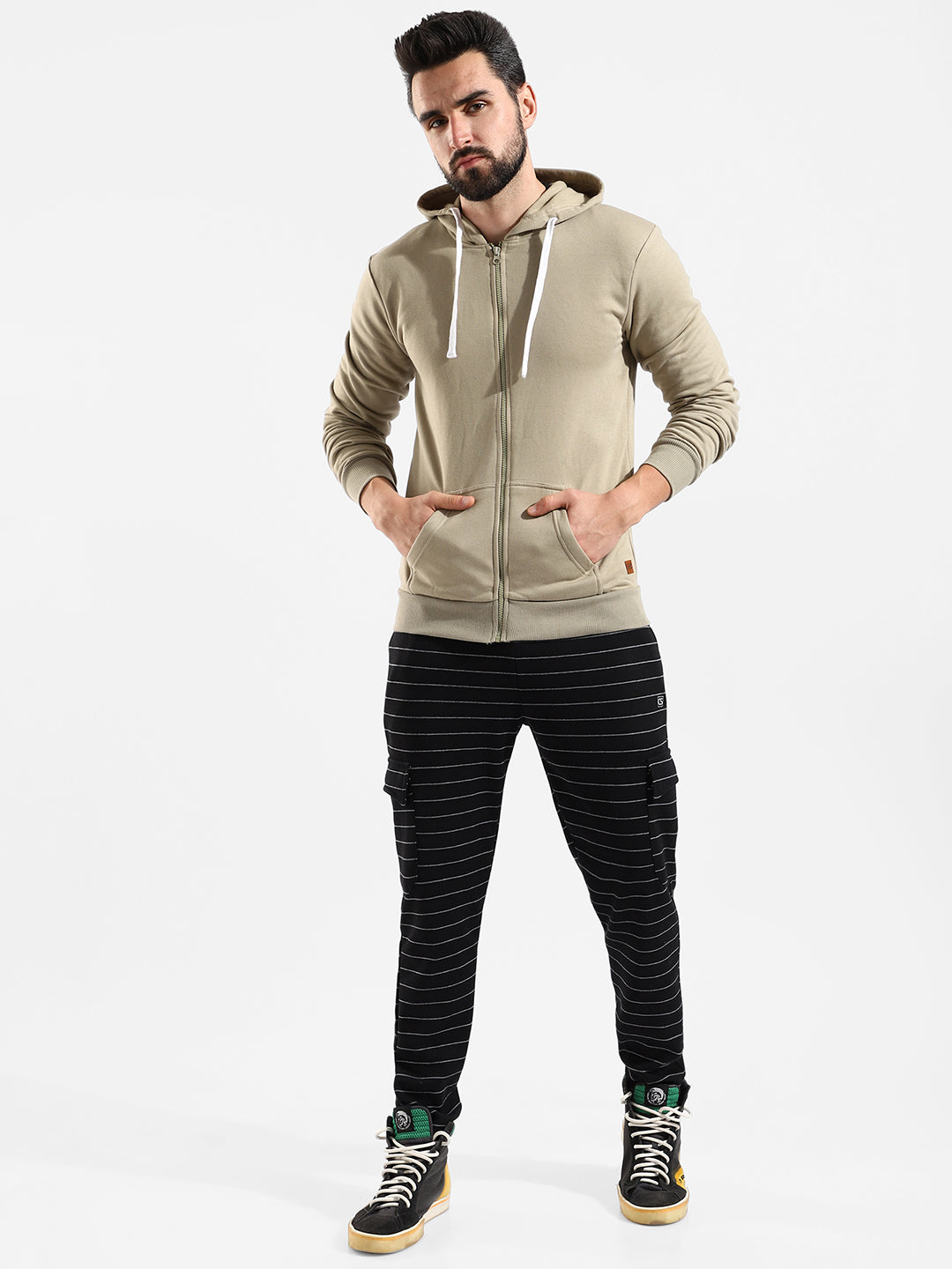 Cotton Solid Regular Fit Tracksuit For Casual Wear