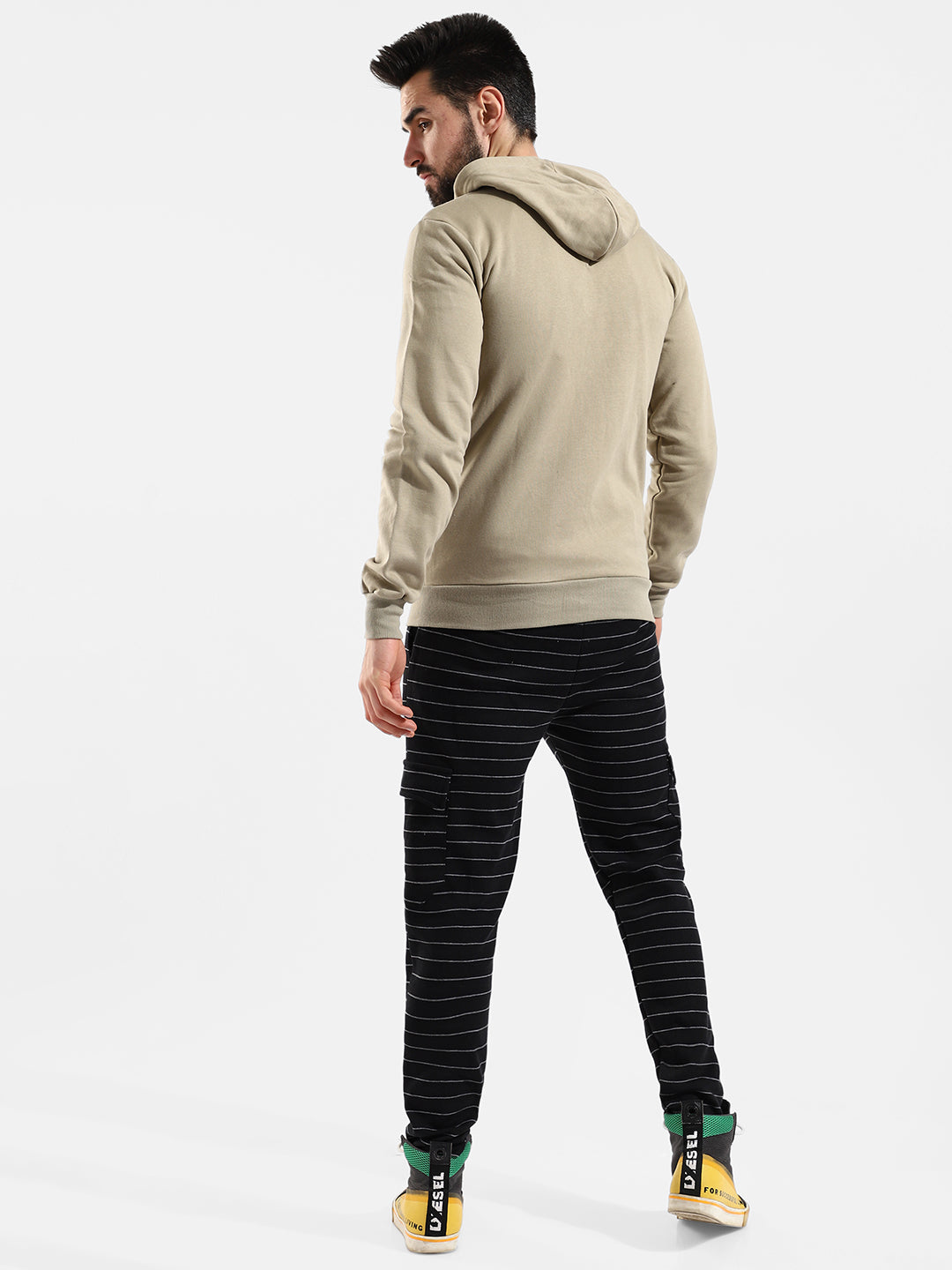 Cotton Solid Regular Fit Tracksuit For Casual Wear