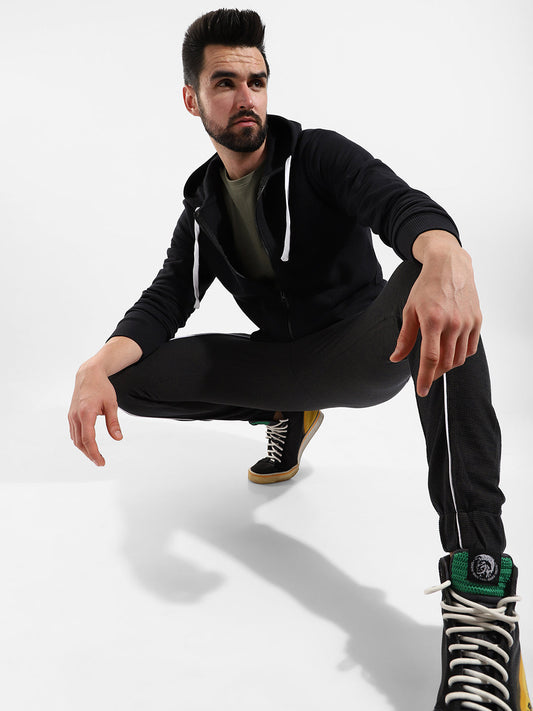 Cotton Solid Regular Fit Tracksuit For Casual Wear