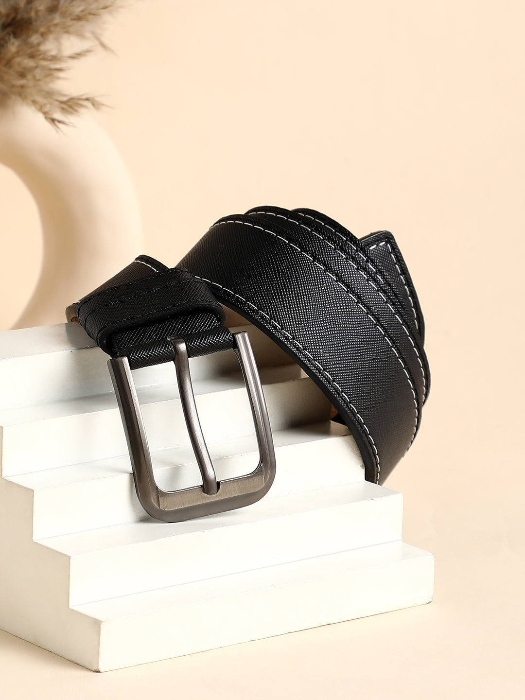 The Induatrial Belt - Black