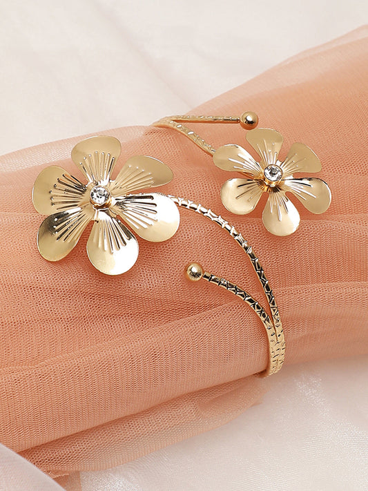 Sohi Gold Plated Flower Detailing Armlet