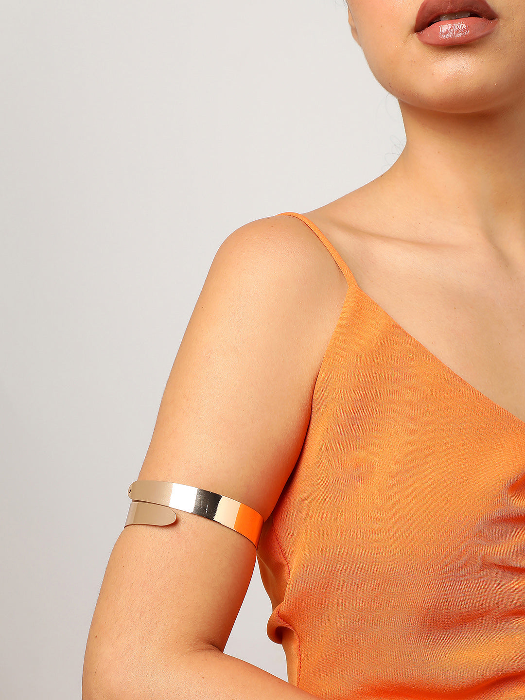 Sohi Gold Plated Minimal Style Armlet