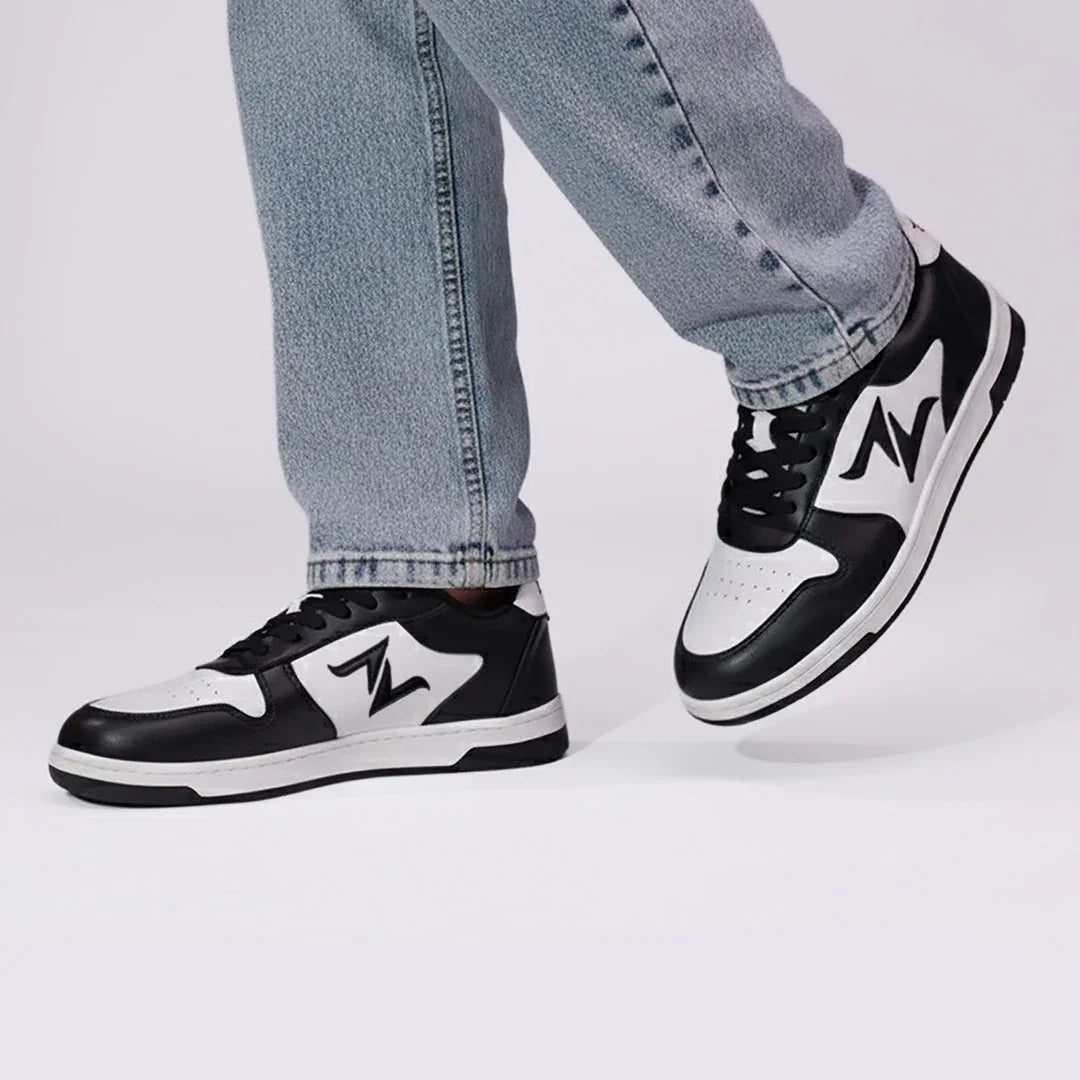 Raven Low Ankle Black Sneakers