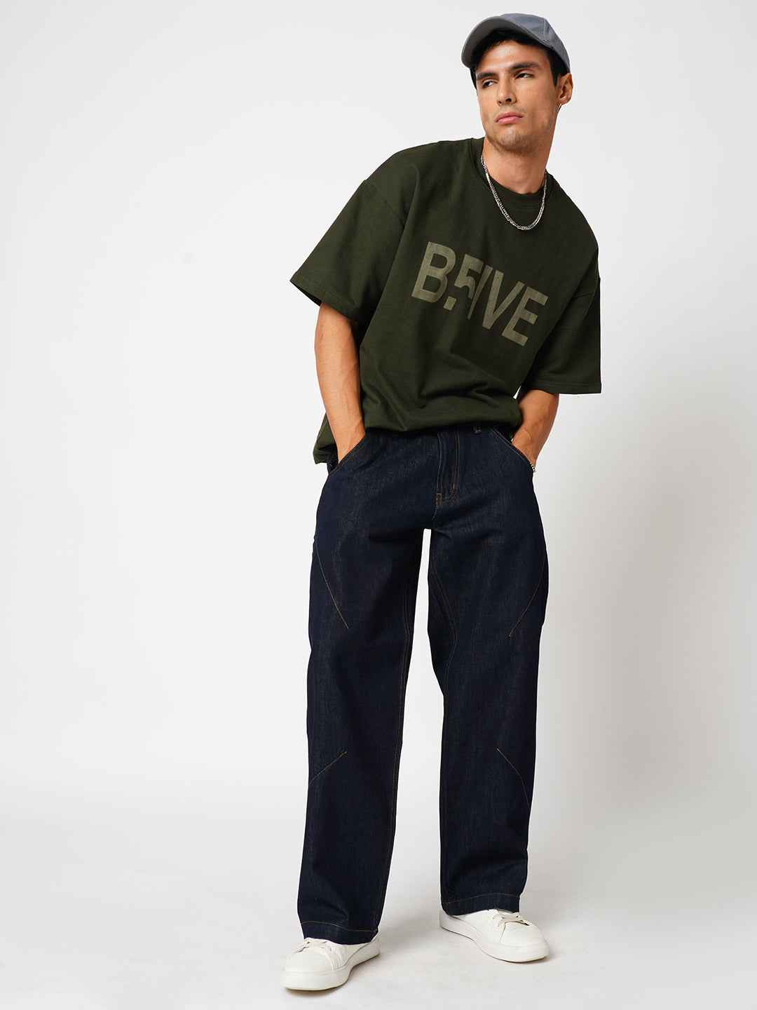 Men's Dart with Doodle Straight Fit Jeans B5IVE