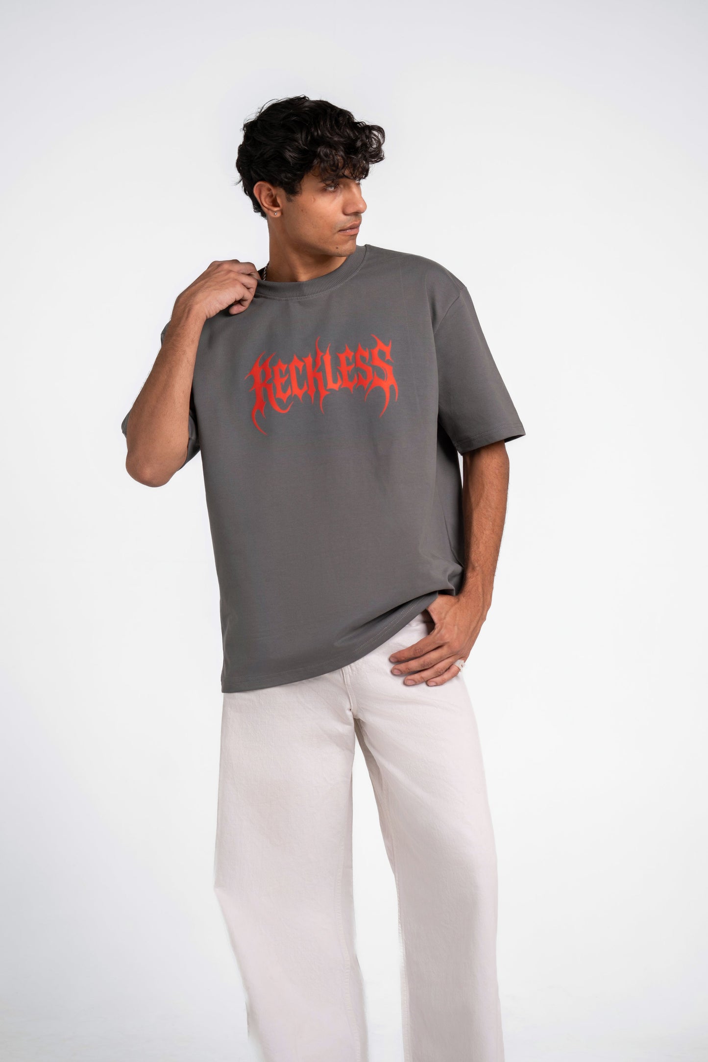 RECKLESS oversized Tee