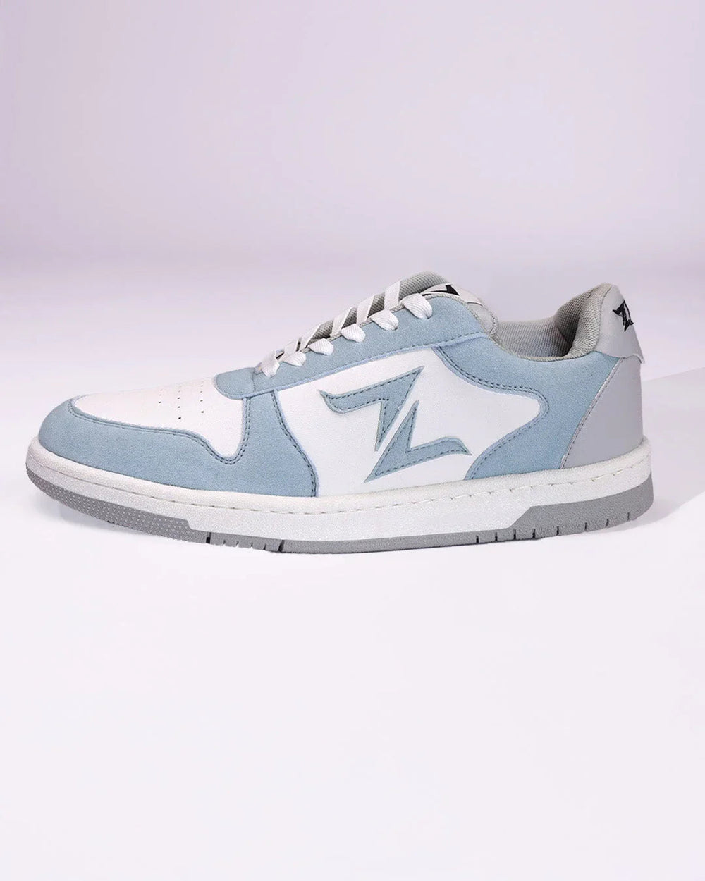 Stratos Low Ankle Blue Sneakers
