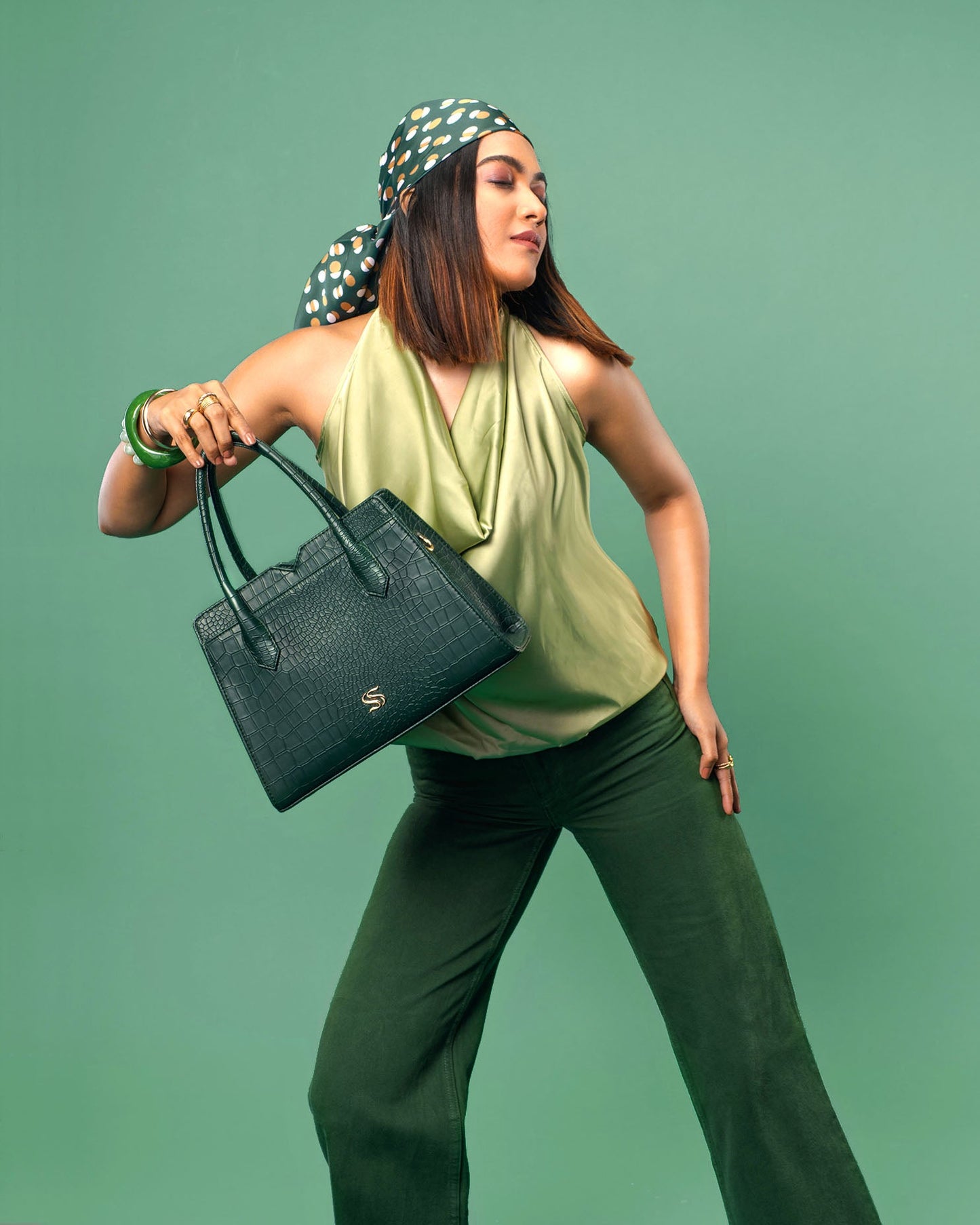 Emerald Elegance Poise Handbag