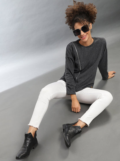 Round Neck Zip T-Shirt