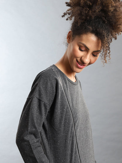 Round Neck Zip T-Shirt