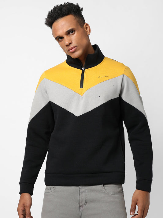 Contrast Panel Sweatshirt With Half-Zip Closure