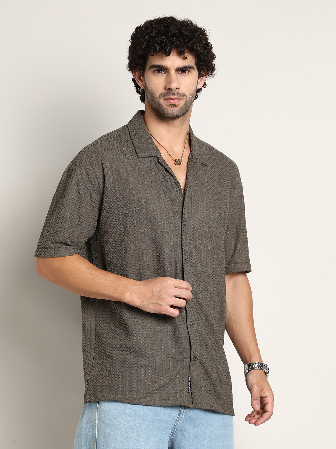 Zigzag-Helix Resort Oversized Shirt