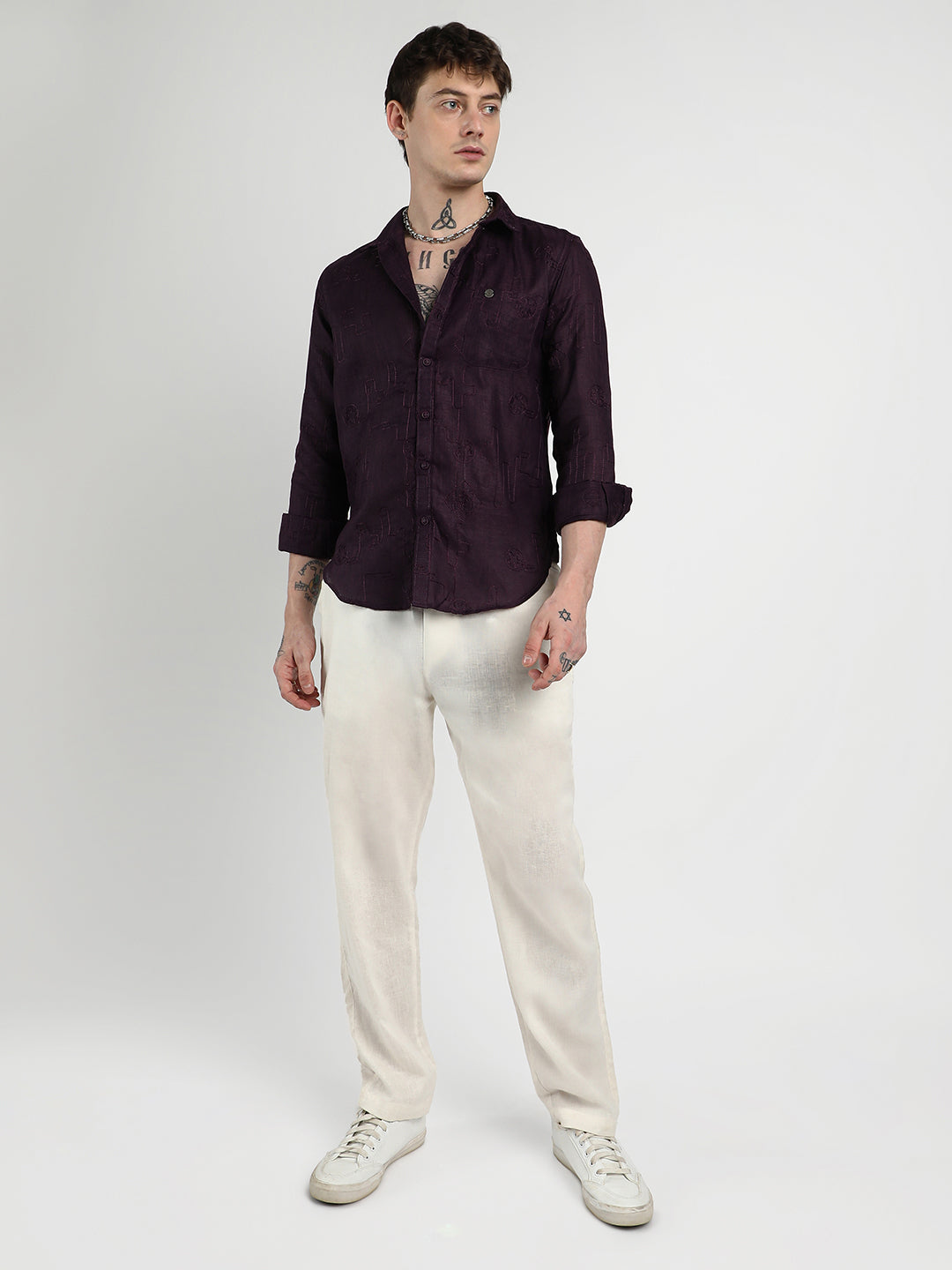 Embroidered One-Lined Shirt