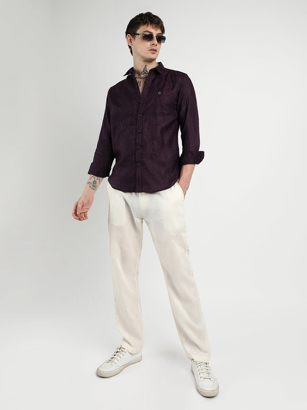 Embroidered One-Lined Shirt