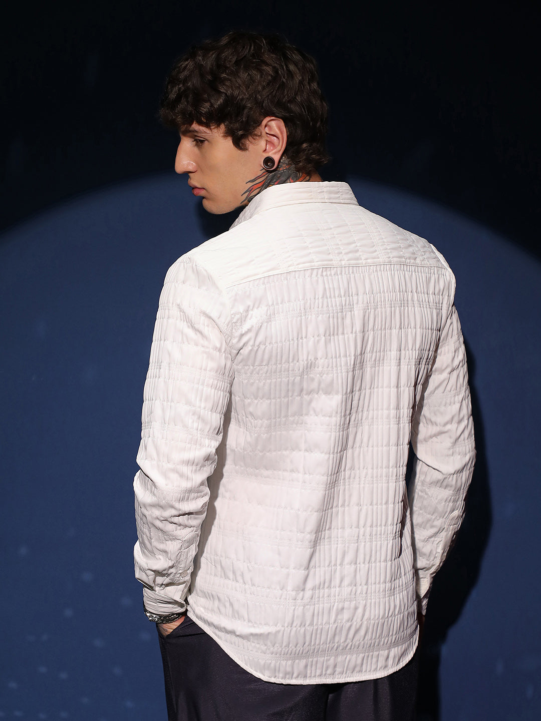 Grid-Tactile Shirt