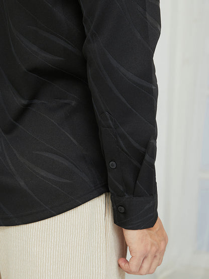 Scratch-Tactile Shirt
