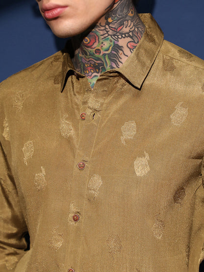 Lotus-Texture Shirt