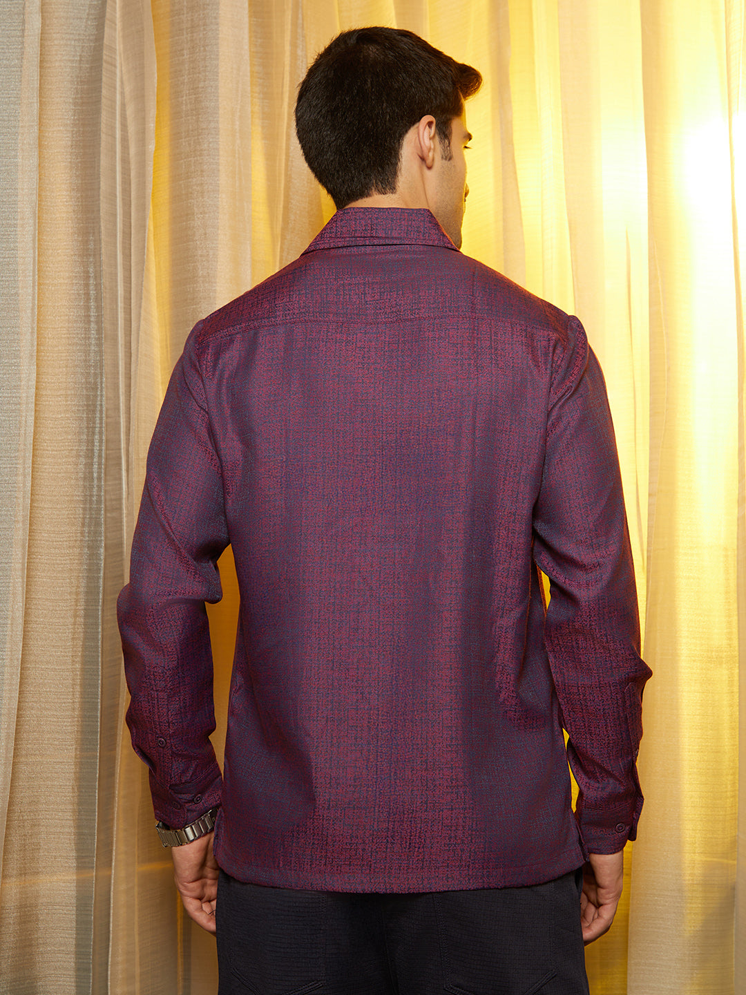 Distortion-Texture Shirt