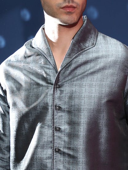 Distortion-Texture Shirt