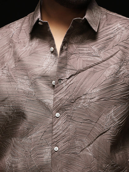 Twig-Imprint Foliage-Tactile Shirt