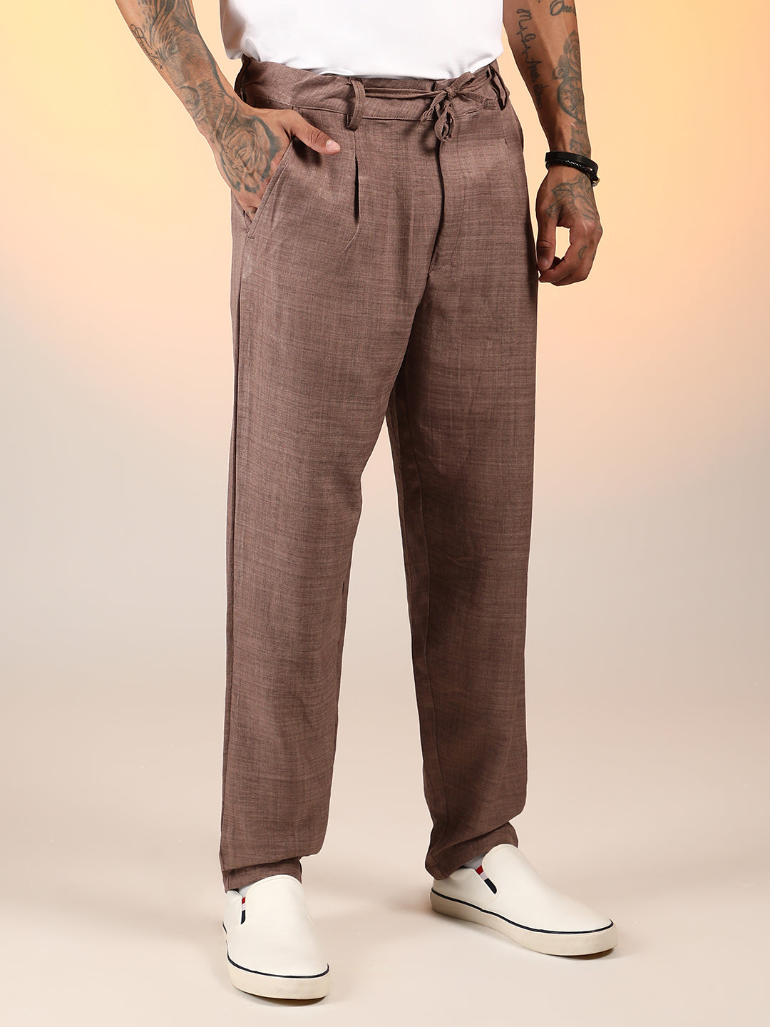 Lightweight - Solid Pleated Trousers